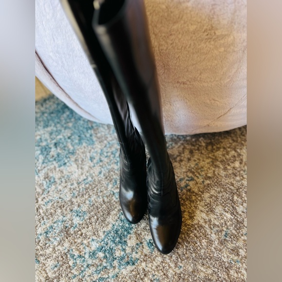 Gorgeous Via Spiga genuine leather boots - Picture 5 of 7